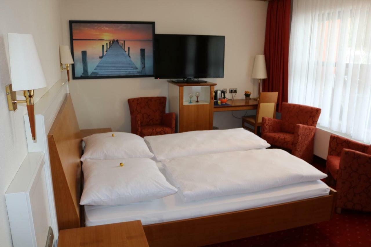 Seehotel Pegasus Хершинг-ам-Аммерзе Экстерьер фото